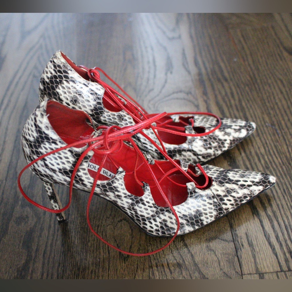 Manolo Blahnik snakeskin leather wrap around tie heels
